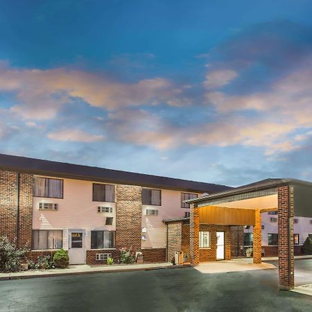 Super 8 By Wyndham Bourbonnais/Kankakee Area Экстерьер фото